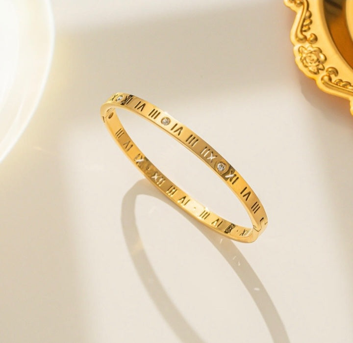 Roman number cut & stone bangle bracelet
