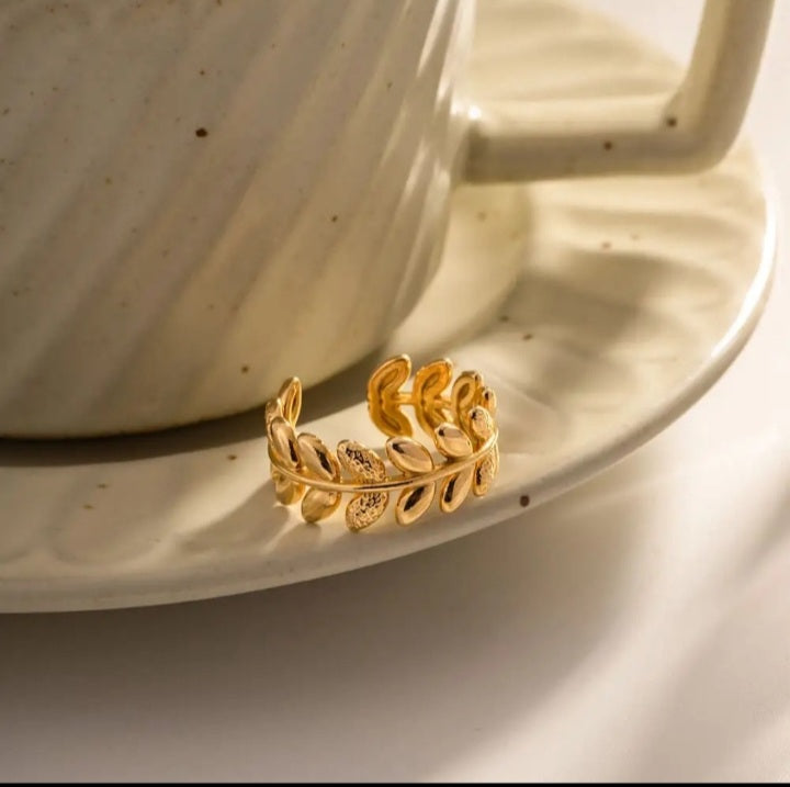 Round of leaf anti tarnish adjustable ring