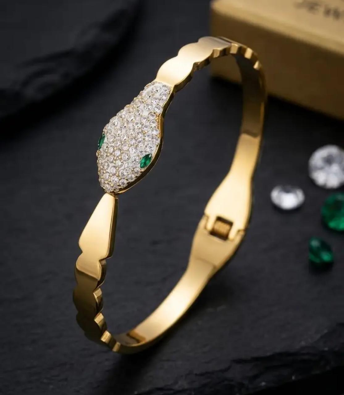 Kobra Ad work stylish bangle