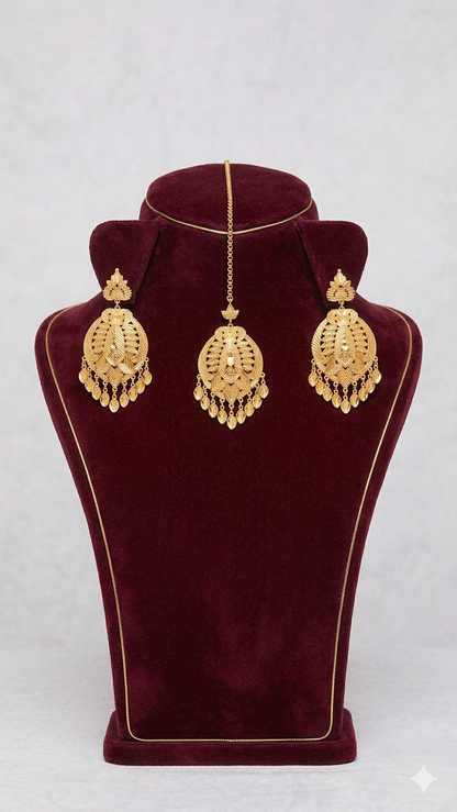 Gold Chandelier Earrings & Tikka Set