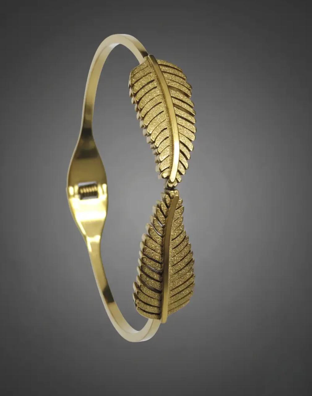 Golden Leaf Textured Cuff